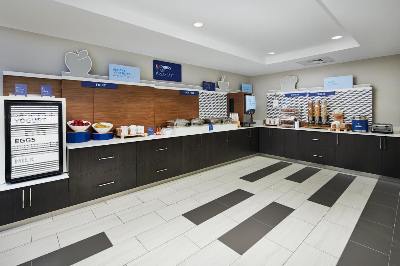 Holiday Inn Express Hotel & Suites Pensacola-West Navy Base By Ihg Beach Haven Exteriör bild