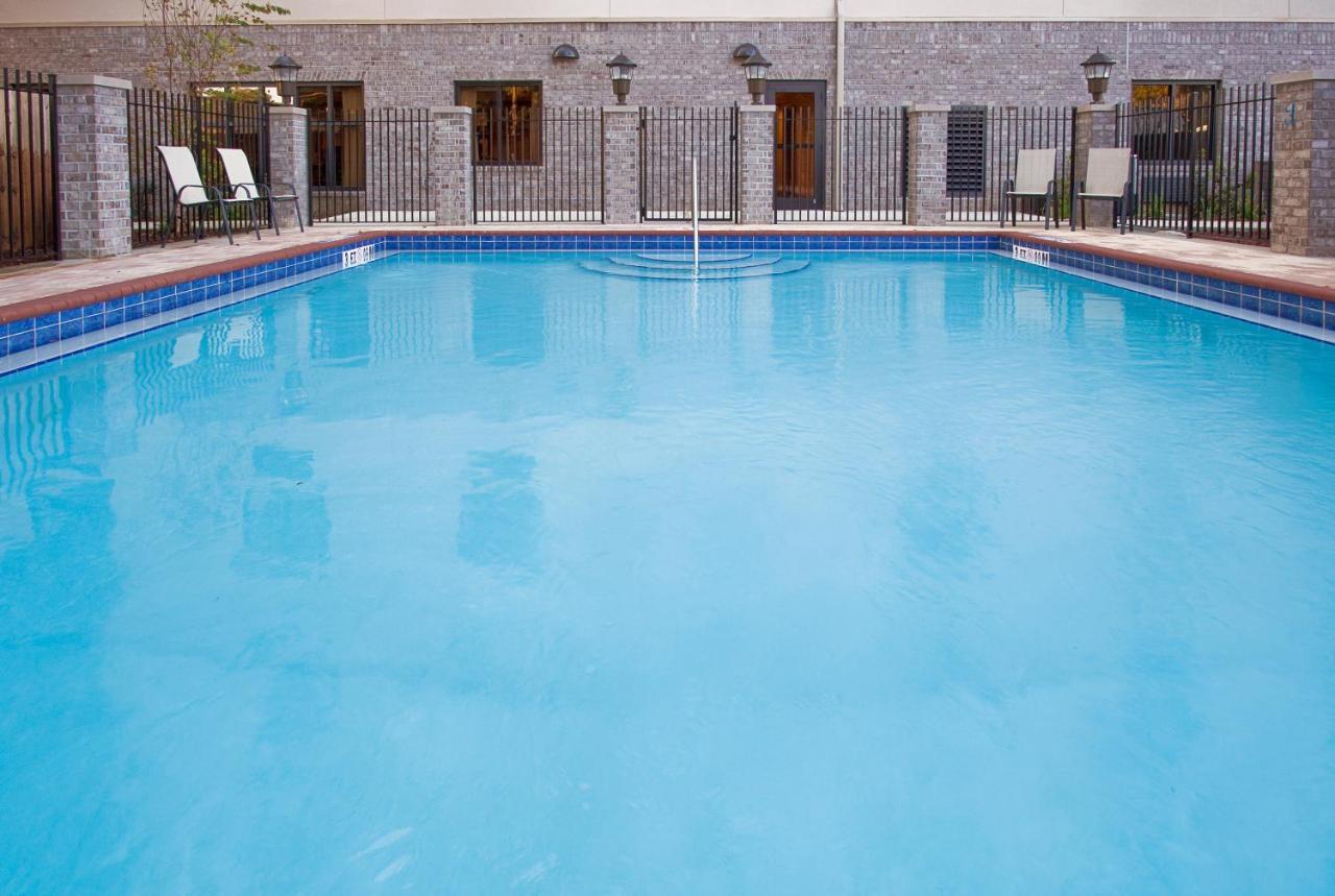 Holiday Inn Express Hotel & Suites Pensacola-West Navy Base By Ihg Beach Haven Exteriör bild