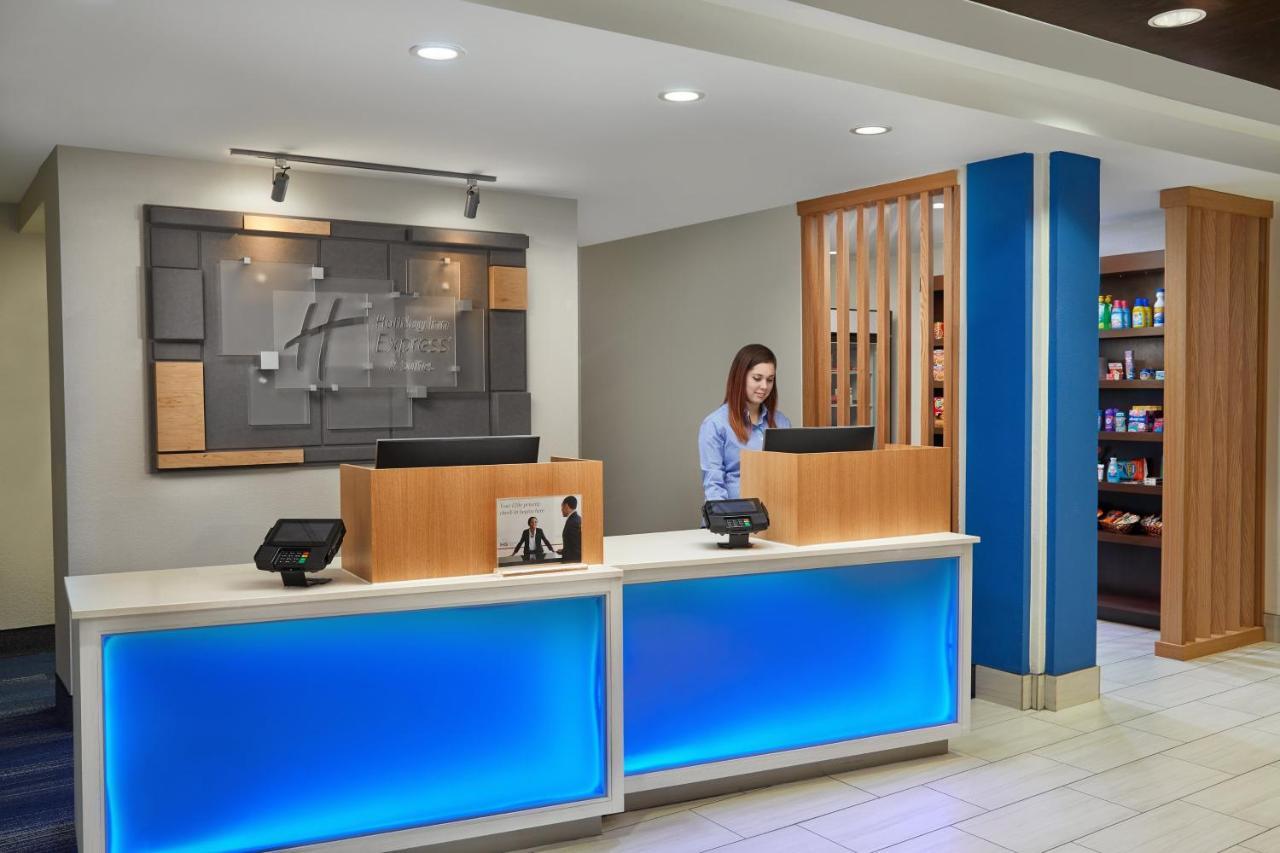 Holiday Inn Express Hotel & Suites Pensacola-West Navy Base By Ihg Beach Haven Exteriör bild
