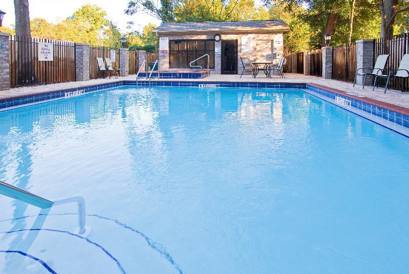 Holiday Inn Express Hotel & Suites Pensacola-West Navy Base By Ihg Beach Haven Exteriör bild